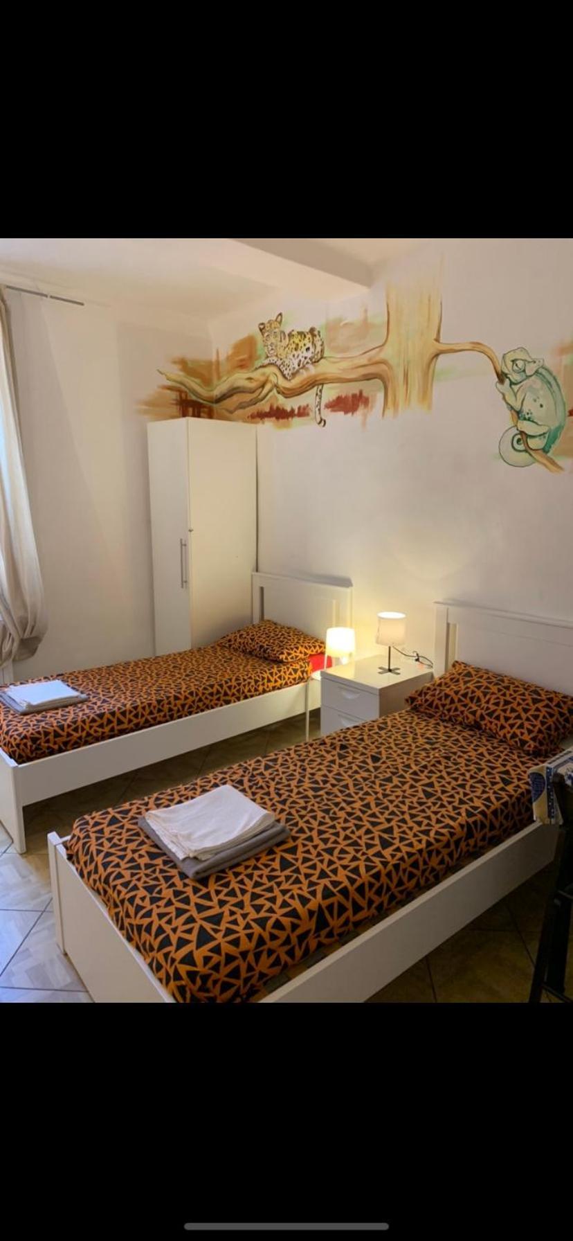 Bed and Breakfast Backpackers House Bolonia Zewnętrze zdjęcie