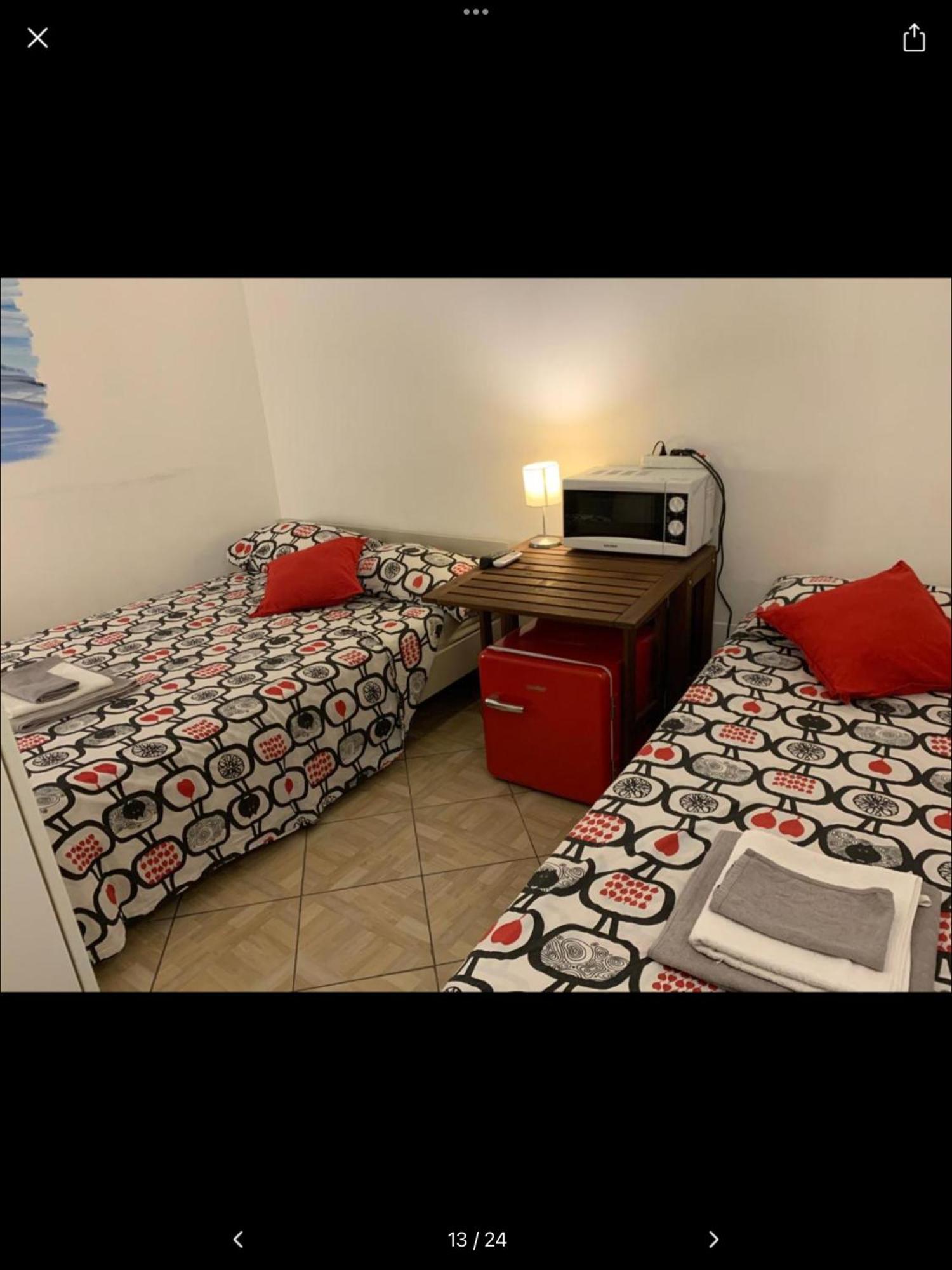 Bed and Breakfast Backpackers House Bolonia Zewnętrze zdjęcie